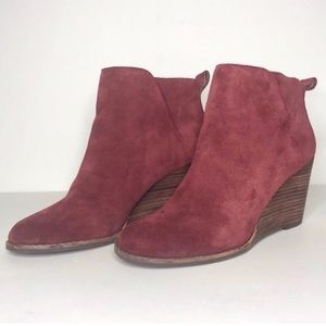Lucky Brand Burgundy Suede Wedge Yezzah Booties